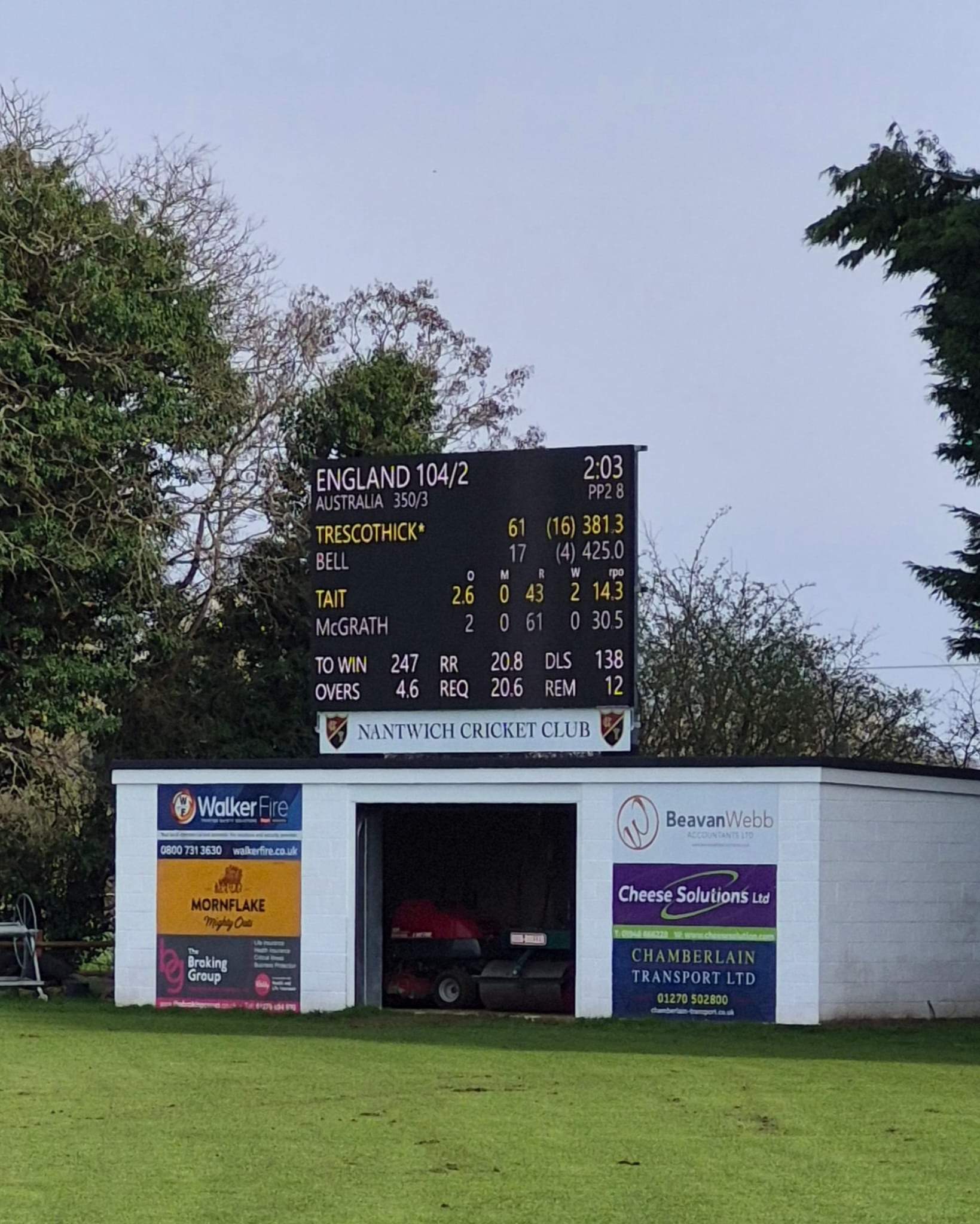 Nantwich Cricket Club — a video screen brought back into service and connected to Play-Cricket Scorer Pro project gallery image 5